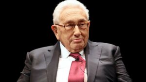 Kissinger’s sprookjes voor idioten