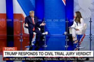 Comeback Trump op CNN draait uit op grote Trumpshow